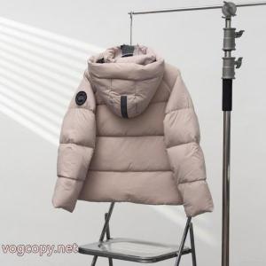 ブランド コピー 販売 最新トレンドファッション新着魅惑のセクシー美伝統的Canada Goose連帽ダウンジャケット