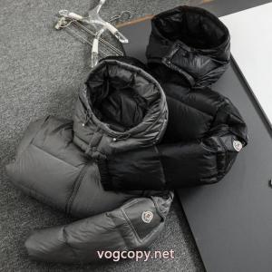 ダウンジャケットMONCLER偽物 通販 サイト大人シンプルな 今年活躍した 超目玉
