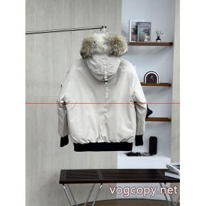     ダウンジャケットセール中 軽やかな印象 即対応ブランド レプリカCanada Goose.