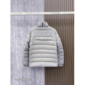 ブランド コピー 安心韓国人気 秀作モデル 注文殺到ダウンジャケットCanada Goose