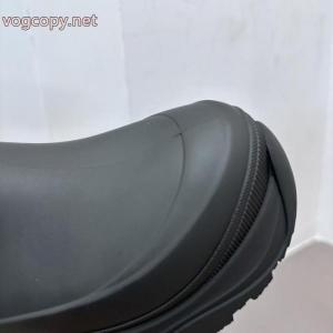 スニーカーカナダグース最新作入荷 早い者勝ち！ 目を惹く新作コピー 商品 ブランド..