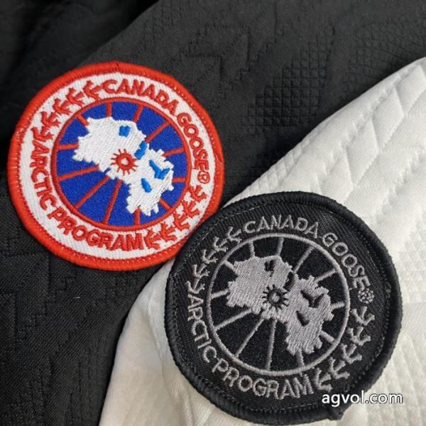 Canada Goose魅力的な新作 芸能人人気 存在感があるコピー ブランド 通販パーカー 5 