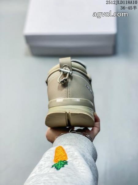 スーパー コピー ブランド入手困難 大変人気 定価より50%OFFCanada Gooseカジュアルシューズ. 4