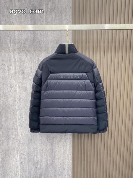 ブランド コピー 安心韓国人気 秀作モデル 注文殺到ダウンジャケットCanada Goose 3