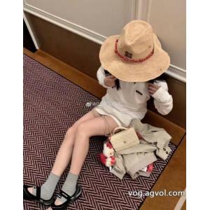  帽子ブランド コピー 激安MIUMIU最前線新作 HOT人気セール 格安海外人気アイテム.